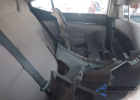 2019 Hyundai Elantra Se from USA, damaged, VIN 5NPD74LF4KH429765